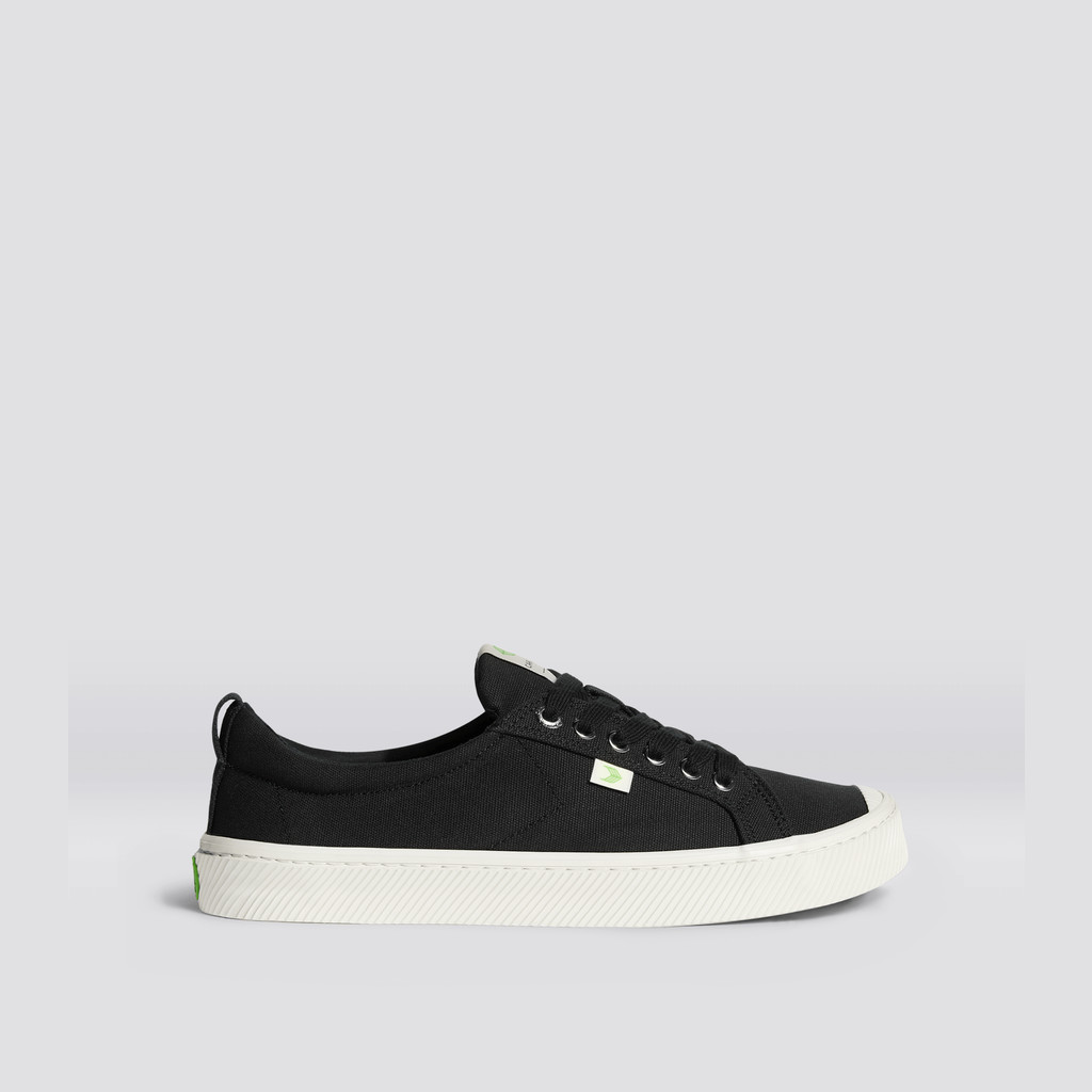 Cariuma Low Top Canvas Veganske OCA LOW Dame Sort | 873PAYBZT