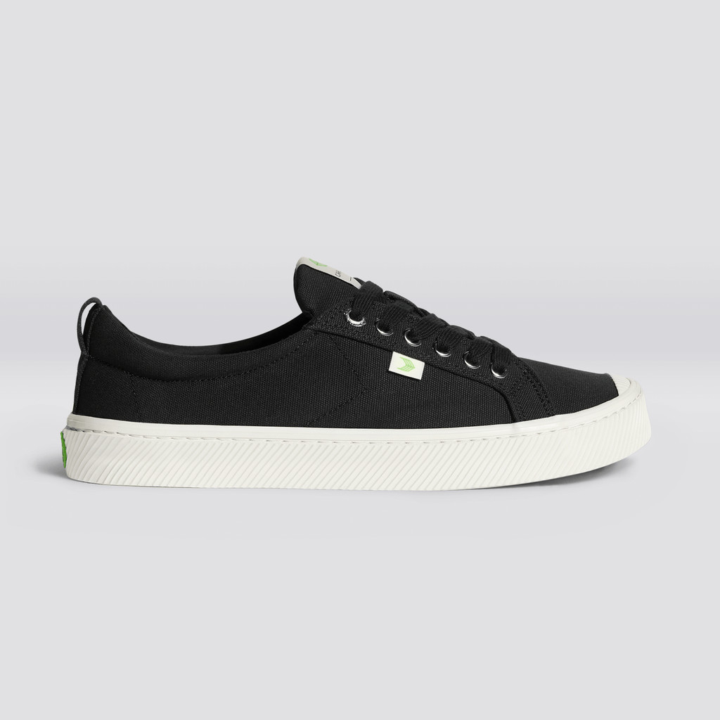 Cariuma Low Top Canvas Veganske OCA LOW Herre Sort | 913FBDZSJ