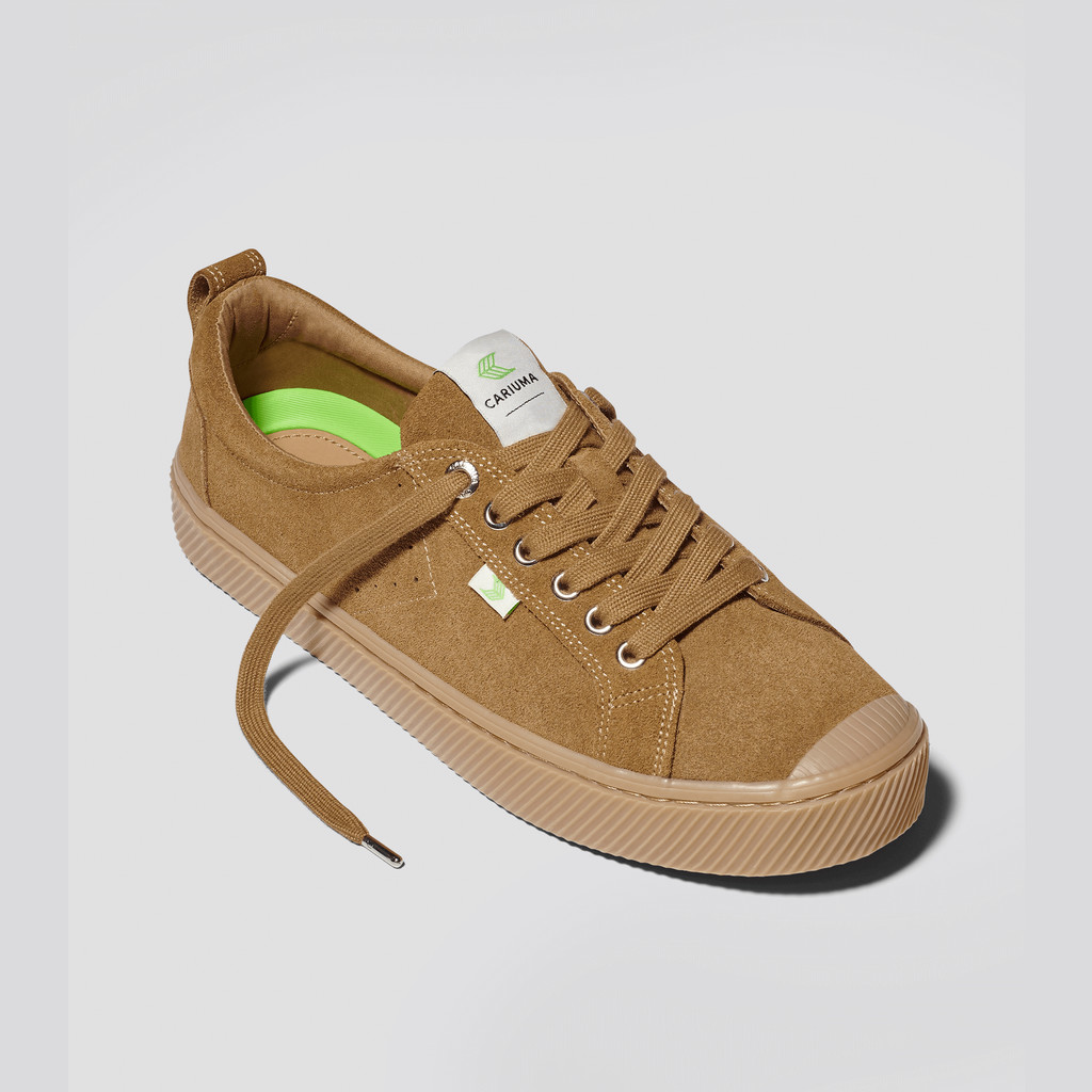 Cariuma Low Top Suede OCA LOW Herre All Camel | 507IULCSF